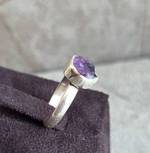 Venta al por mayor personalizable 925 Plata mujer moda amatista anillo Irregular piedra preciosa hecha a mano bodas fiestas aniversarios - Product Image 4