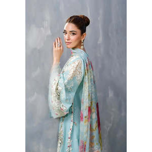 ชุดสูทพรีเมียมสำหรับผู้หญิง Elaf Premium Luxury Lawn Edition 26 รุ่น ELH-5B ELYA-TC-1552 - Product Image 4