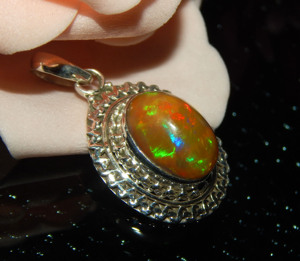 Colgantes finos de Plata de Ley 925, rodio chapado en oro, Ópalo etíope Welo Moissanite, Perla de diamante, abalorios naturales a granel Vintage - Product Image 3
