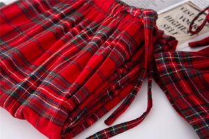 Vente en gros Vêtements de détente en flanelle à carreaux rouges personnalisés Pantalon de pyjama décontracté pour hommes Vêtements de nuit en toile - Product Image 5