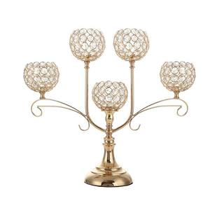 Candélabre en métal à trois bras doré, élégant, fait à la main, porte-bougie pour un style de décoration intérieure sophistiqué - Product Image 2