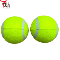 2023 nouveau caoutchouc couineur de balle de Tennis avec logo personnalisé avec sifflet à l'intérieur en tissu feutre pour le jeu de chiot anti-stress