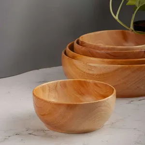 Beau grand bol en bois pour servir des salades de fruits et des collations sculptées à la main disponible à un prix abordable - Product Image 1
