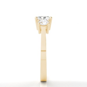 Disfrute de la trilogía de diamantes cultivados en laboratorio de 0,70 quilates para novias, joyería de boda con ajuste de puntas - Product Image 3