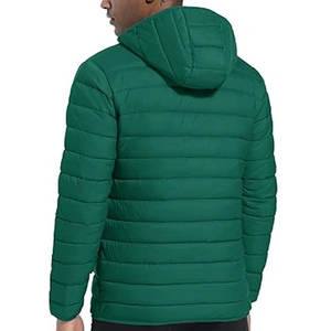 Veste d'hiver isolée légère et compressible pour hommes, manteau en duvet alternatif résistant à l'eau de haute qualité - Product Image 2