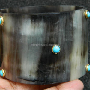 100% corne de buffle naturel fini bracelets bracelets bijoux à des prix abordables bracelets jonc fabriqués à la main pour l'exportation - Product Image 1