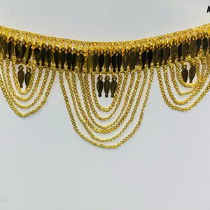 Conjunto de Chik de diseño clásico de moda para mujer con pendientes chapados en oro para mujer y diseño de bebé en línea - Product Image 1