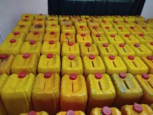 Meilleure huile de palme rouge non raffinée 100% naturelle et standard d'exportation - Product Image 5