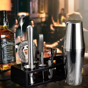 Juego de barras de acero inoxidable en oro pulido acabado con diseño vintage perfecto para el hogar, artículos de hotel y accesorios de vajilla - Product Image 1