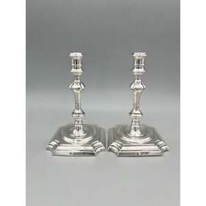 Portavelas de aluminio con acabado plateado antiguo, diseño elegante para ocasiones festivas para fiestas de Pascua, ajustes nocturnos románticos - Product Image 6