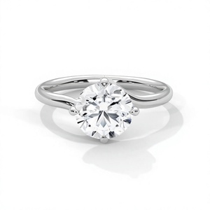 Anillo Solitario de Moissanita con Corte Redondo en Plata de Ley 925 - Product Image 1