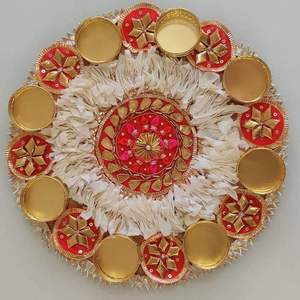 Bougeoir Vibrant Big Thali pour la décoration intérieure festive Belle remise des diplômes et célébrations de la fête des pères Atmosphère invitante - Product Image 6