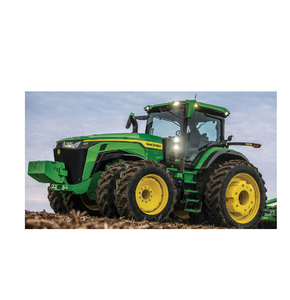 Tractor John Deere de alto rendimiento con motor diésel, alto torque y sistema hidráulico confiable para labranza y trabajos agrícolas. - Product Image 1