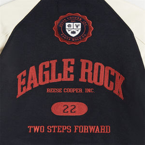 Chaqueta de bombardero universitaria de calle para hombre con logotipo personalizado OEM, chaquetas de béisbol con letras bordadas y parches de chenilla del fabricante - Product Image 4