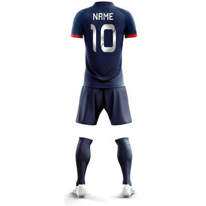 Uniformes de football d'été personnalisés OEM ensemble de maillots de football à séchage rapide avec impression de logo personnalisé uniforme de football en tissu doux et respirant - Product Image 3