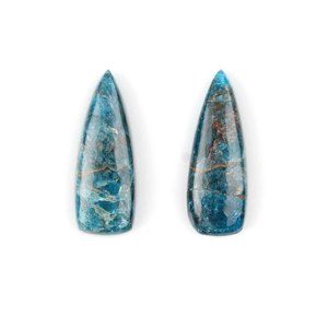 Pierre précieuse en vrac d'apatite au néon bleu naturel poli 10x30mm en forme de trillion de quartz cabochon à dos plat calibré par le fournisseur - Product Image 3