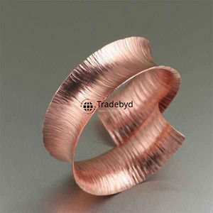 Premium <b>Copper</b> <b>Bracelet</b> <b>for</b> <b>Men</b> Luxury Wellness Jewelry with a Bold Look by Tradebyd - Product Image 2