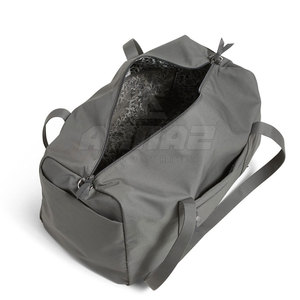 กระเป๋าเดินทางทรงดัฟเฟิลกำหนดแบบกำหนดเองได้สูงสีทึบ - Product Image 2