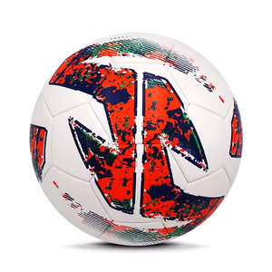 ลูกฟุตบอลคุณภาพสูงสั่งทำพิเศษพร้อมโลโก้และงานพิมพ์เคลือบลามิเนต คุณภาพระดับมืออาชีพ ผลิตจาก PU 100% สำหรับการแข่งขัน - Product Image 1