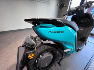 En stock – Motos scooters Neos 2025-2026 en promotion et prêtes à l'exportation |   Ventes automobiles - Product Image 4