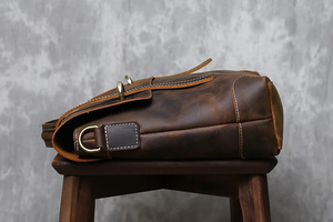 Vintage Genuine Leather Laptop Messenger Protective Shoulder Bag Durable Office Use Zipper Closure - Product Image 3