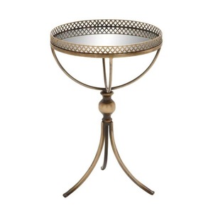 Elegante mesa auxiliar de hierro con diseño de filigrana y patrones florales adecuados para interiores románticos o shabby chic - Product Image 1