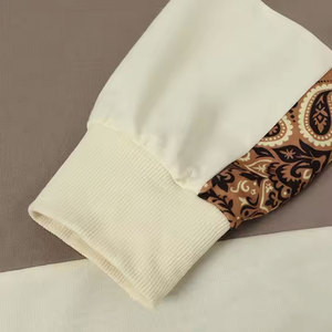 Sweat-shirt pour homme disponible en gros, logo personnalisé, coton mélangé anti-froissement, meilleur design, sweat-shirt pour homme à prix avantageux - Product Image 5