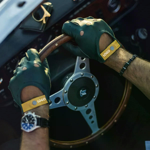 Gants de conduite en cuir de mouton véritable haute performance, doux et élégants, avec design personnalisé - Product Image 4