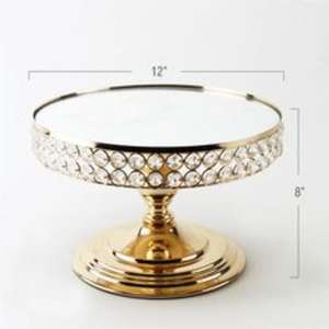 Soporte para Tartas de metal dorado de inspiración real con lujoso chapado en oro y grabados florales para panadería y estilo de eventos - Product Image 1
