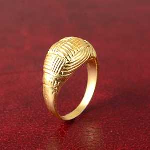 Bague en laiton tendance pour homme, plaquée or 18 carats, style signet géométrique, minimaliste, texture tressée épaisse, Vente en gros/OEM/ODM - Product Image 1