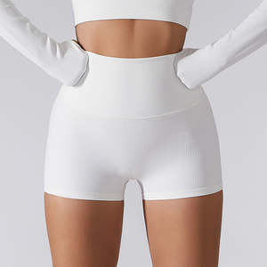 Pantalones de entrenamiento de gimnasio para mujer de verano logotipo personalizado pantalones cortos de ejercicio de yoga estilo Skinn - Product Image 1