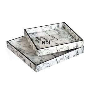 Bandeja en forma de hoja con acabado chapado en oro Bandeja de servicio de metal de estilo lujoso Bandeja de servicio de comida Café Té - Product Image 3