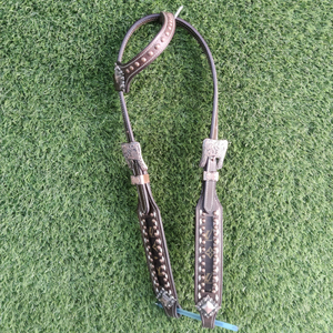 Bride occidentale de serre-tête de cheval en cuir de vachette la meilleure vente avec la conception sculptée à la main et de goujon par les exportateurs indiens au meilleur prix - Product Image 3