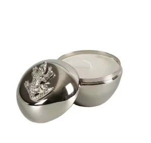 Bougie parfumée gravée à la main accessoires lumineux et parfumés bougeoir votif maison restaurants événements et mariages éclairage - Product Image 4