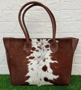 Sac à main en cuir de vachette véritable pour femmes fermeture à glissière Logo personnalisé noir blanc motif toile imperméable sacs en cuir de cheveux de vache - Product Image 6