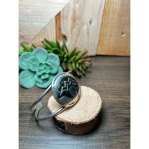 Vintage Navajo Handmade Sterling <b>Silver</b> <b>Cuff</b> <b>Bracelet</b> Elegant Fashion Accessory - Product Image 2