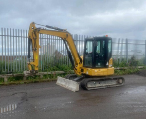 Mini-excavatrice compacte sur chenilles, nouvelle benne de construction, forte puissance de creusement 1500W, pour travaux utilitaires et aménagement paysager - Product Image 1