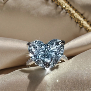 Bague en diamant d'amour en forme de coeur Bague en diamant de laboratoire 2ct personnalisée VVS IGI GIA certifiée HPHT CVD - Product Image 1