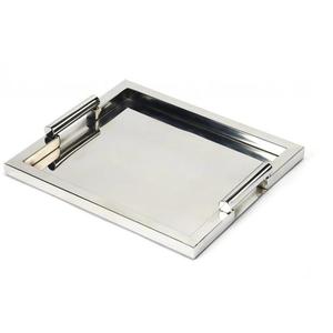 Bandeja de servicio de acero inoxidable de diseño antiguo con detalles vintage únicos Curvas elegantes para un toque refinado a su estilo de servicio - Product Image 4