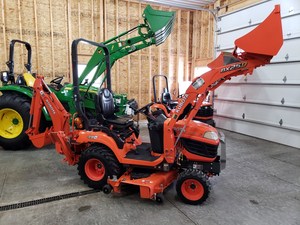 Mejor Oferta: Retroexcavadora Usada KUBOTA TLB para Maquinaria y Equipo Agrícola en Venta - Product Image 6