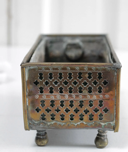 Maceta de Aluminio de Alta Calidad, Pulida y Martillada, Diseño Moderno y Elegante, Decoración de Jardín, Eleva la Estética - Product Image 4