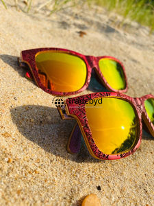 Gafas de Sol de madera para empleados que regalan gafas éticas naturales de Tradebyd - Product Image 5