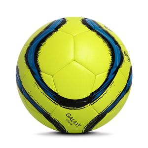 Pallone da calcio ibrido Futsal Indoor dal Pakistan con materiale PU Premium per allenamenti professionali, partite di campionato e attività ricreative - Product Image 1