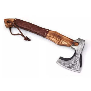 Hacha Tomahawk Artesanal de Acero Industrial con Alto Contenido de Carbono, Multiusos, para Camping, Supervivencia al Aire Libre, Mango de Madera Natural y Cuero - Product Image 1