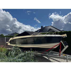 Bote Inflable Quicksilver Activ 675 Cruiser Premium Nuevo, 6.48x2.46m, para Aventuras Acuáticas 2023+ - Product Image 1