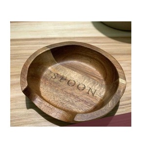 Soporte de cuchara de forma personalizada para cocina Soporte de cuchara de madera suave para estufa - Product Image 4