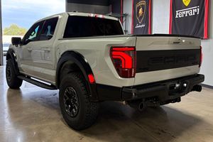 SUPER CLEAN 2024 F-O-R-D F-150 RAP-TOR R LISTO PARA SER ENVIADO - Product Image 2
