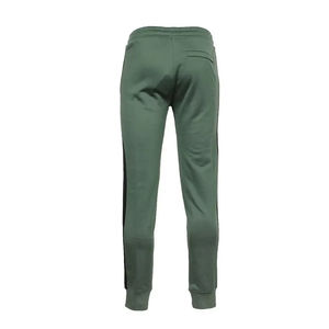 Maillot de basket-ball réversible personnalisable 100% polyester respirant Ensemble uniforme de basket-ball d'entraînement pour hommes - Product Image 3