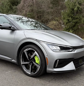 KIA EV6 GT AWD Plus 2023 Usado en Excelentes Condiciones, Sin Accidentes, Volante a la Izquierda/Derecha - Product Image 1