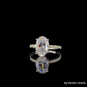 Bague en diamant de culture naturelle Offre Spéciale fabriquée à la main pour les anniversaires et les cadeaux de luxe disponibles à bon prix - Product Image 4